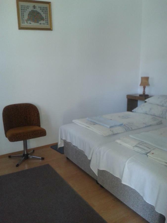 Sarkadi Apartman Hajdúszoboszló Exteriér fotografie